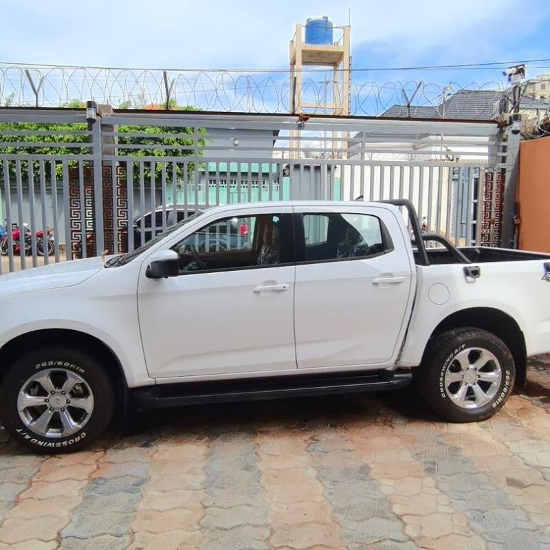 ISUZU D-MAX